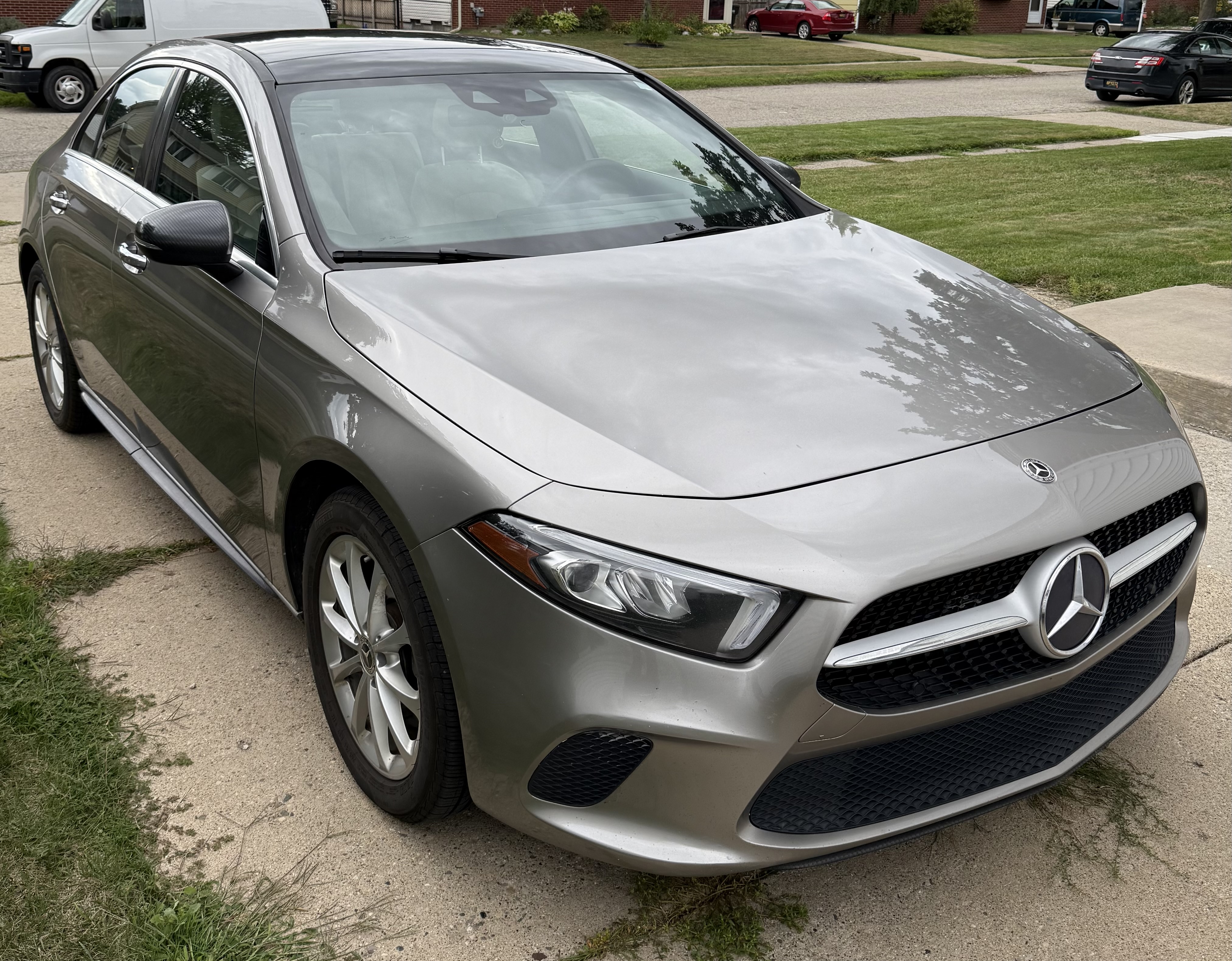 Used 2019 Mercedes-Benz A 220 4MATIC image 2