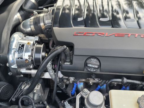 Used 2015 Chevrolet Corvette Stingray Coupe w/ 3LT Preferred Equipment Group image 5