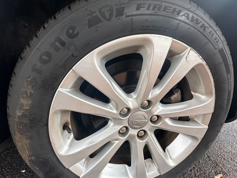 Used 2015 Chrysler 200 Limited w/ Convenience Group image 11