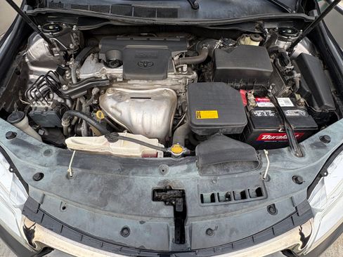 Used 2015 Toyota Camry SE image 17