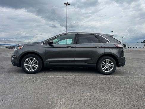 Used 2015 Ford Edge SEL w/ Equipment Group 201A AWD/4WD image 2