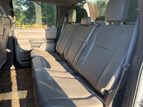 Used 2017 Ford F250 XL w/ XL Value Package AWD/4WD image 13