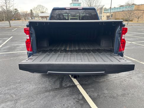 Used 2022 Chevrolet Silverado 1500 LT w/ All Star Edition Plus image 10