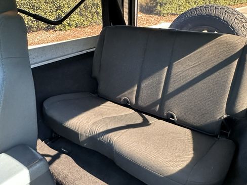 Used 2006 Jeep Wrangler Unlimited image 23