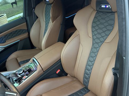 Used 2026 BMW X5 M Competition w/ Executive Package image 8