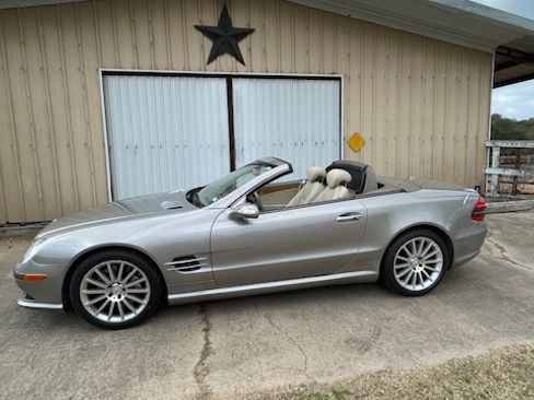 Used 2008 Mercedes-Benz SL 550 image 4