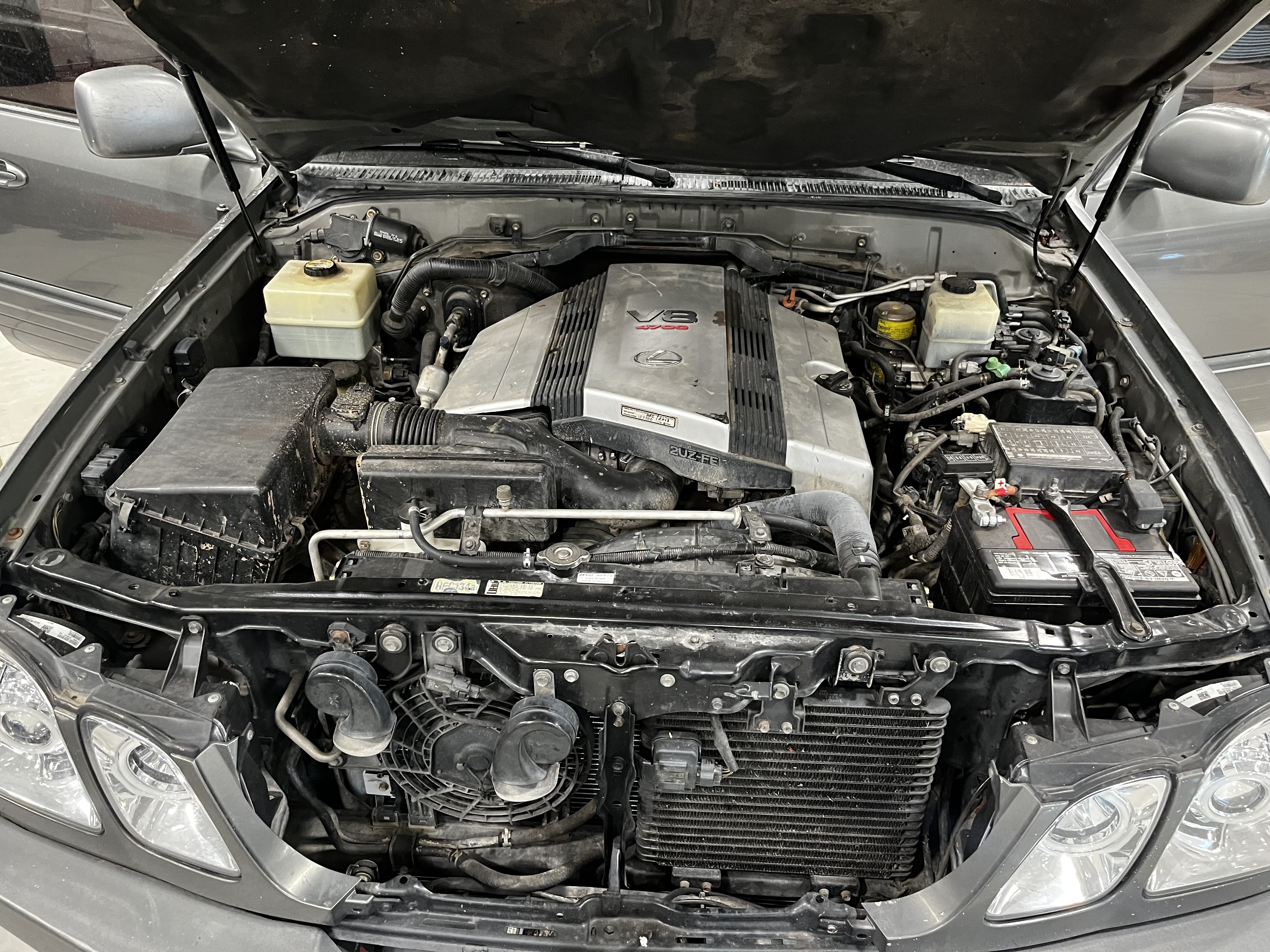 Used 2000 Lexus LX 470 4WD image 13
