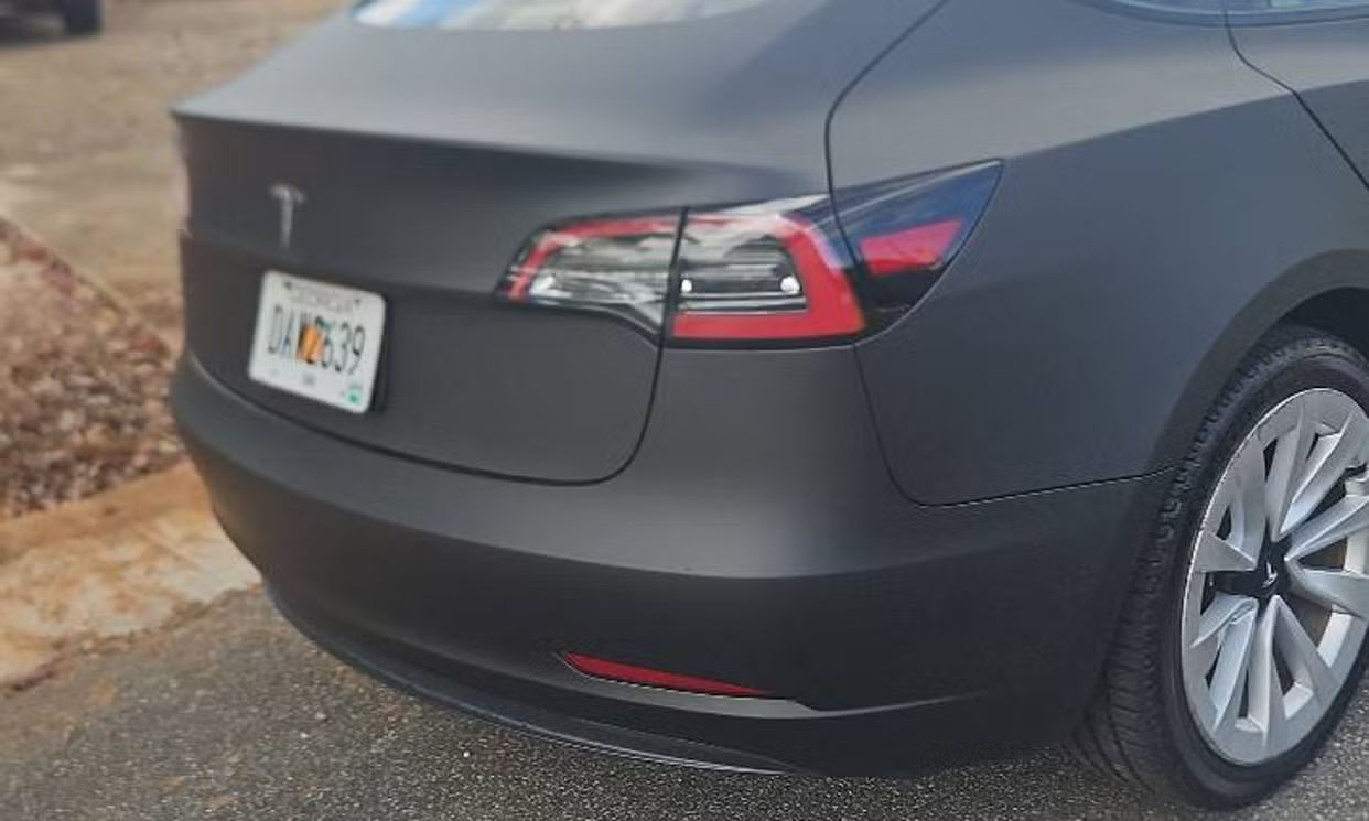 Used 2023 Tesla Model 3 Long Range AWD/4WD image 9
