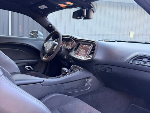 Used 2021 Dodge Challenger R/T Scat Pack RWD image 15