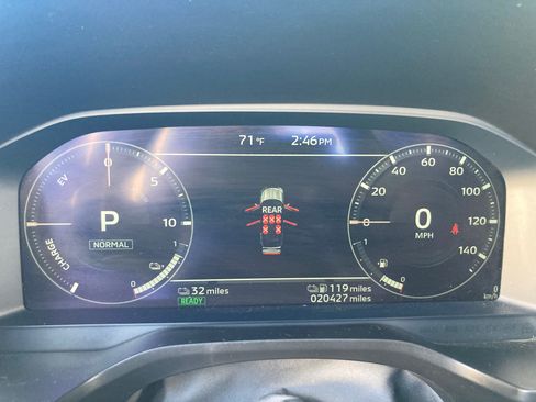 Used 2023 Mitsubishi Outlander SEL image 14