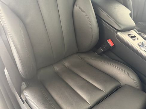 Used 2017 BMW 440i Convertible RWD image 19