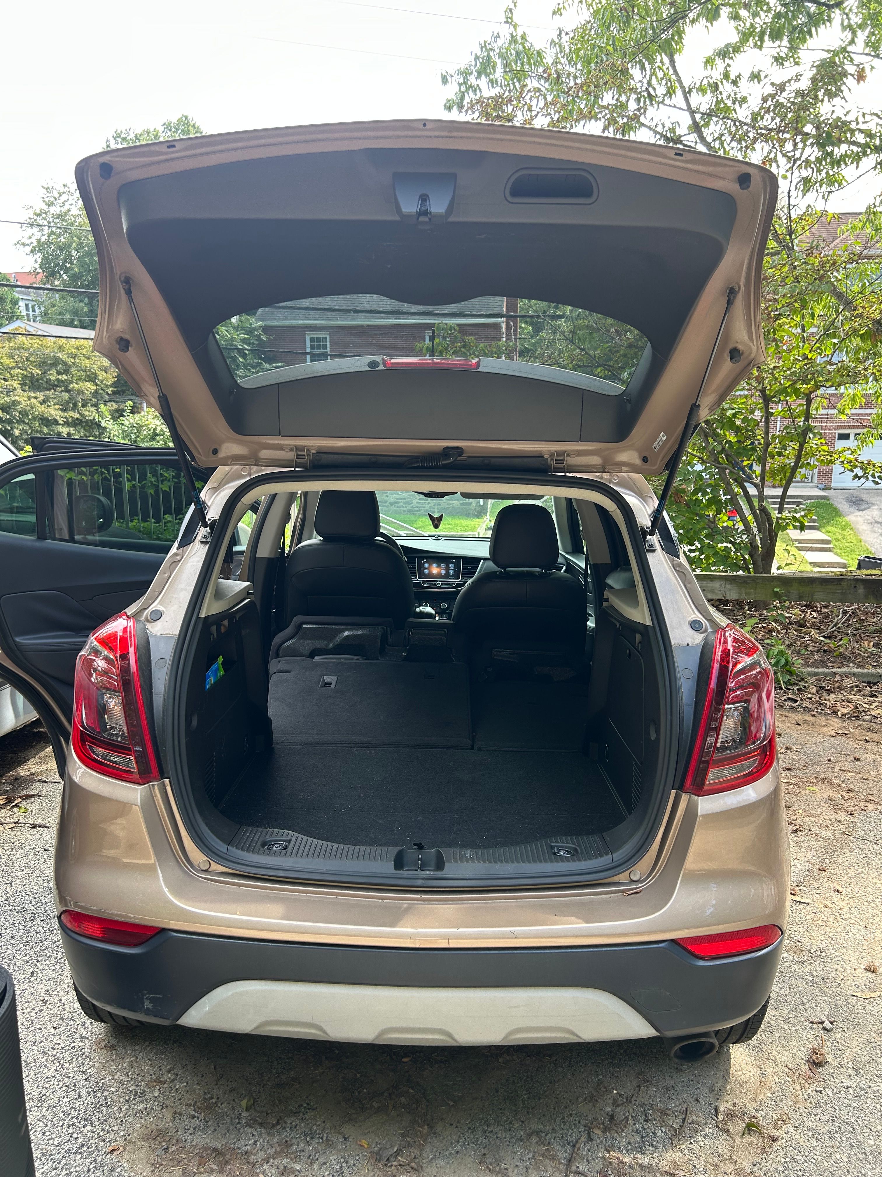 Used 2019 Buick Encore Essence AWD/4WD image 5