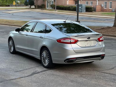 Used 2016 Ford Fusion Titanium image 9