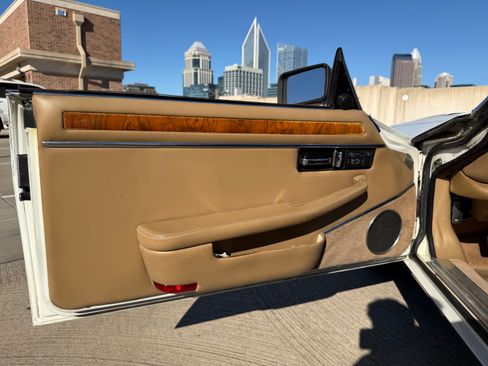 Used 1996 Jaguar XJS 4.0 Convertible image 4