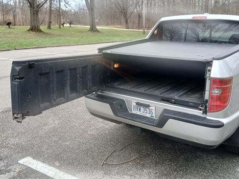 Used 2011 Honda Ridgeline RTL image 16