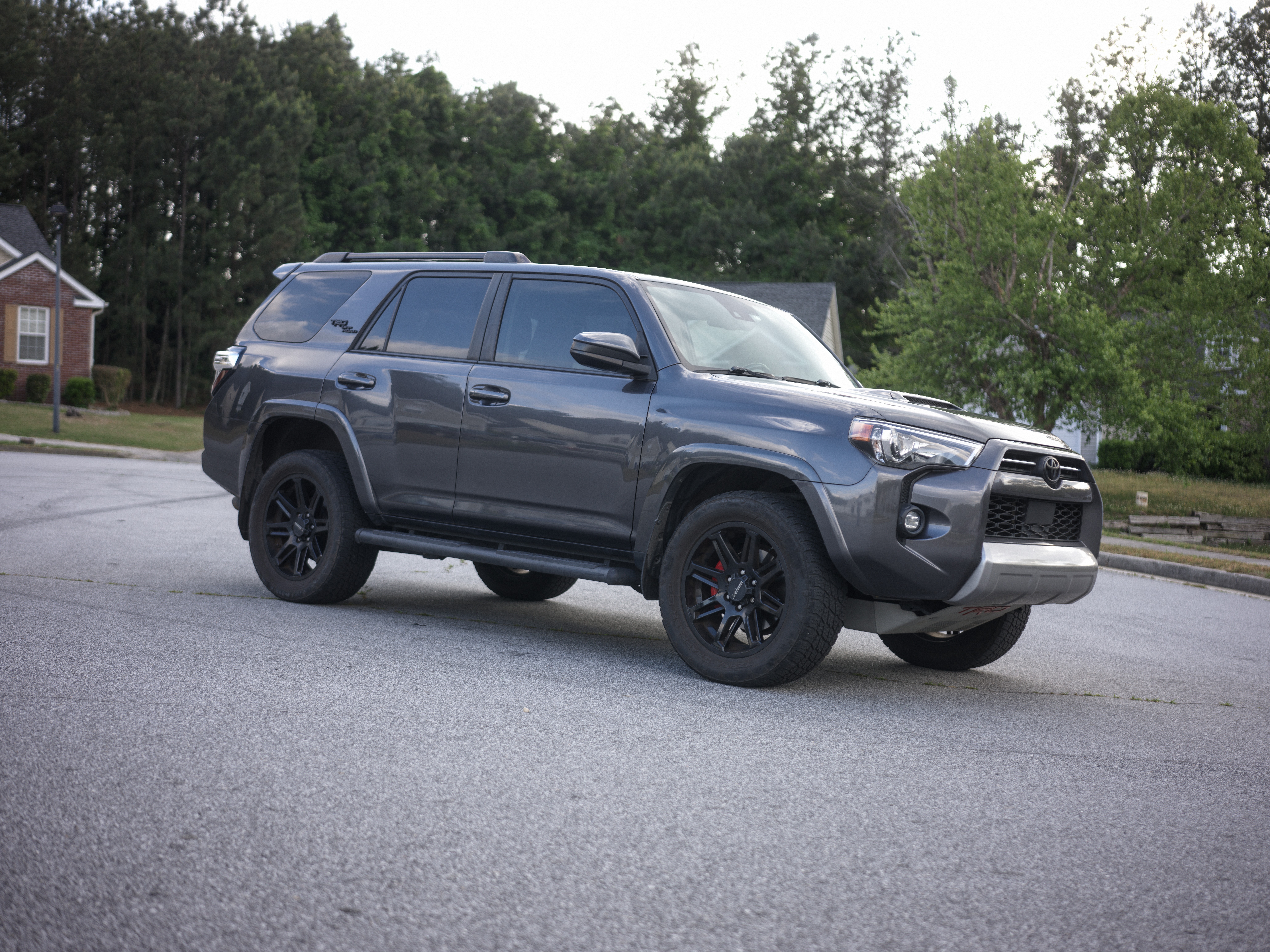 Used 2021 Toyota 4Runner TRD Off-Road AWD/4WD image 1