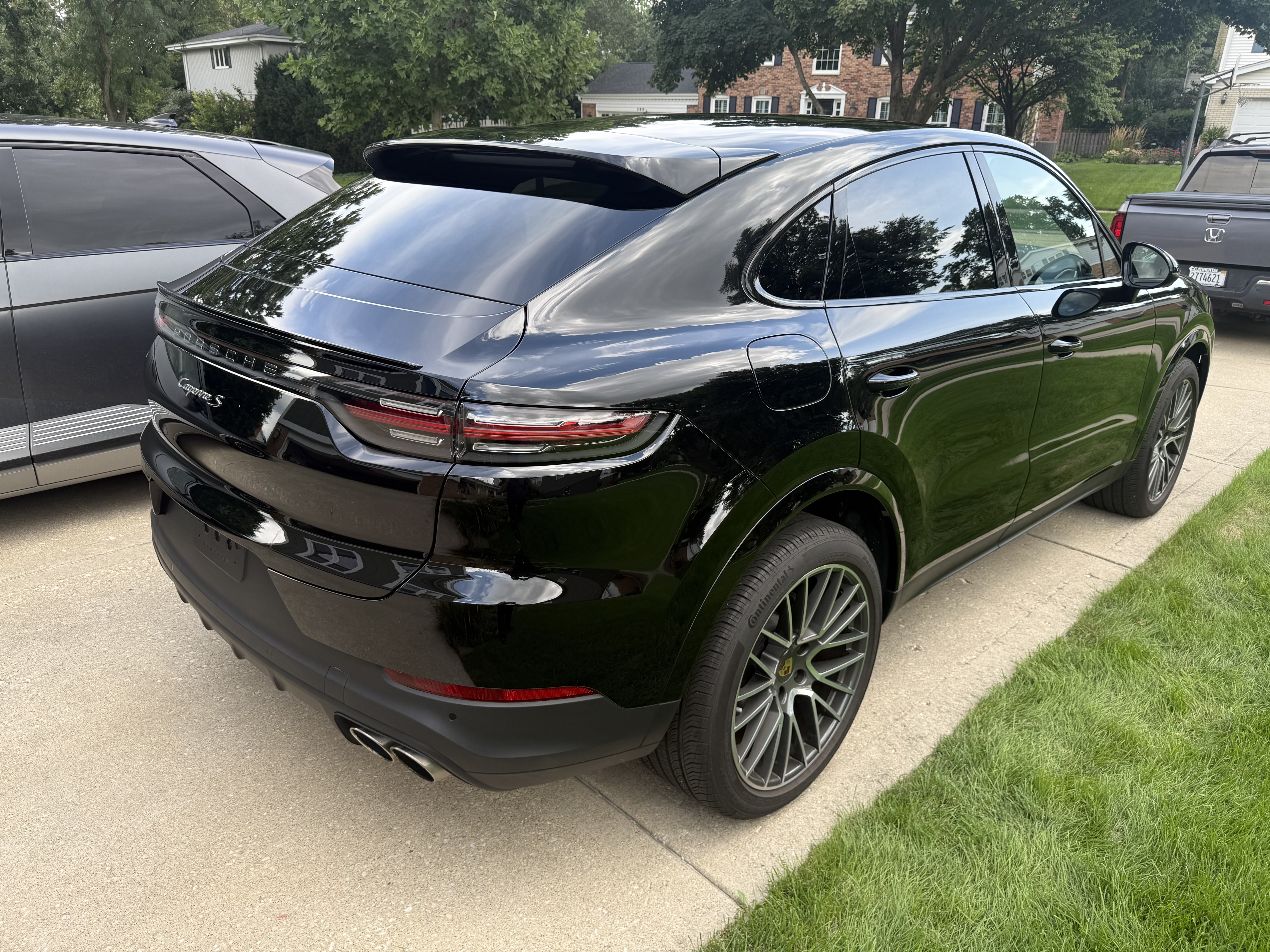 Used 2021 Porsche Cayenne S AWD/4WD image 5