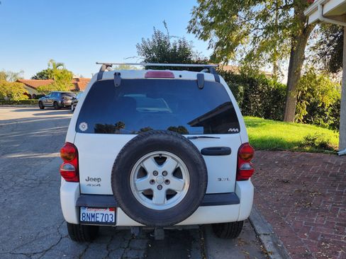 Used 2003 Jeep Liberty Limited image 5