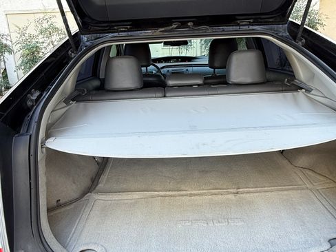 Used 2011 Toyota Prius Two image 11