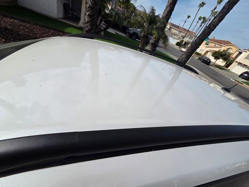 Used 2018 Ford Escape SE w/ SE Sport Appearance Package image 11