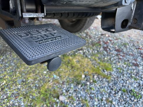 Used 2011 Chevrolet Silverado 2500 LT w/ Interior Plus Package image 18