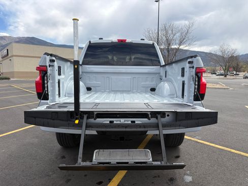 Used 2025 Ford F150 Lightning Lariat AWD/4WD image 11