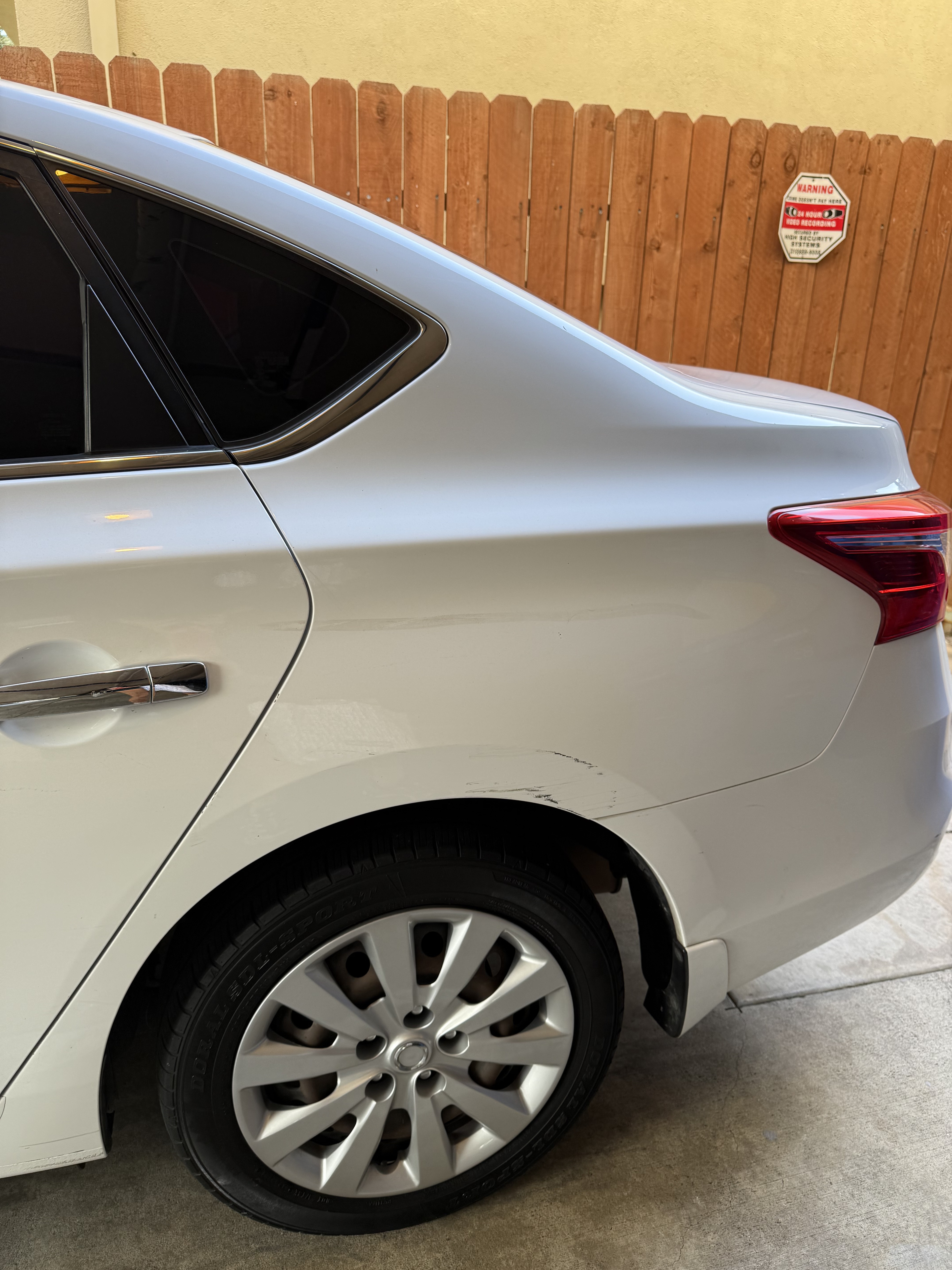 Used 2017 Nissan Sentra S FWD image 2