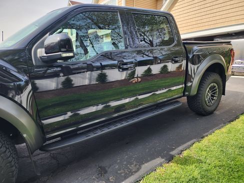 Used 2019 Ford F150 Raptor w/ Equipment Group 802A Luxury AWD/4WD image 5