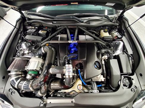 Used 2017 Lexus RC F image 4