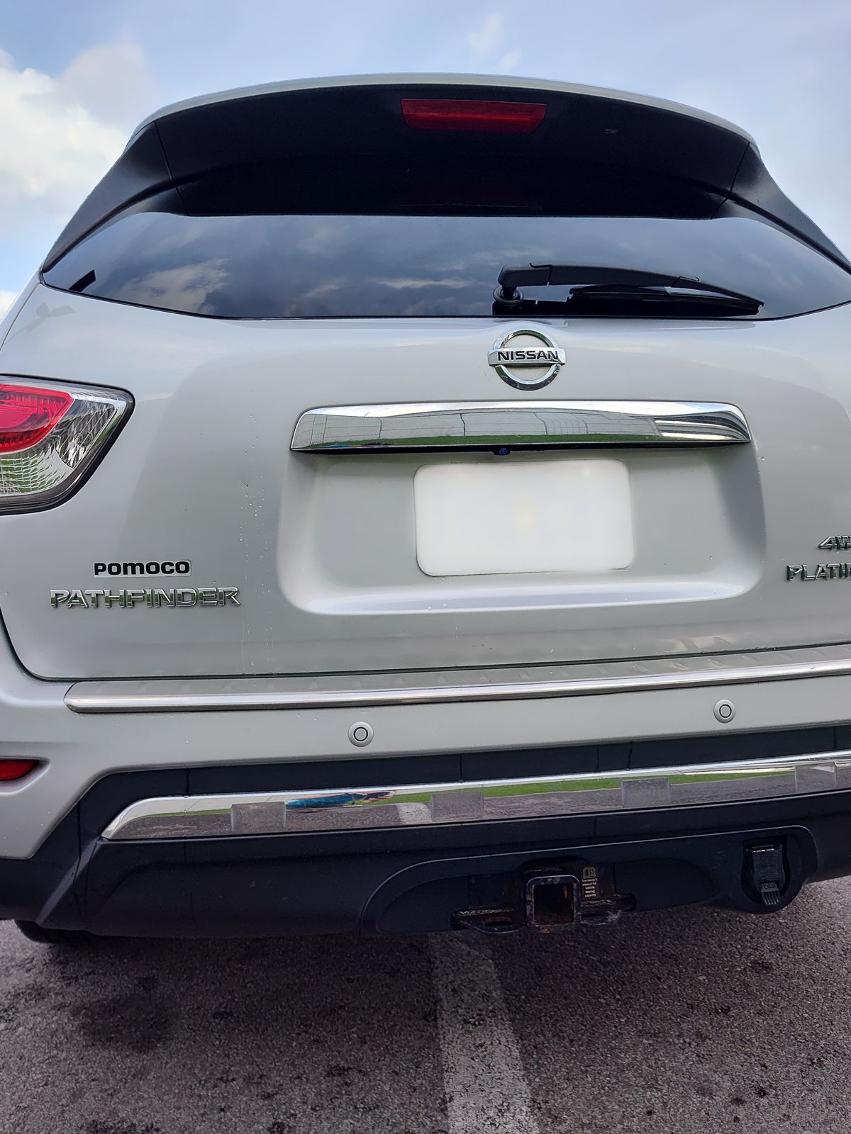 Used 2014 Nissan Pathfinder Platinum w/ Platinum Premium Package AWD/4WD image 8