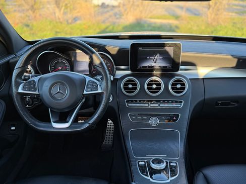Used 2017 Mercedes-Benz C 300 4MATIC Sedan image 14
