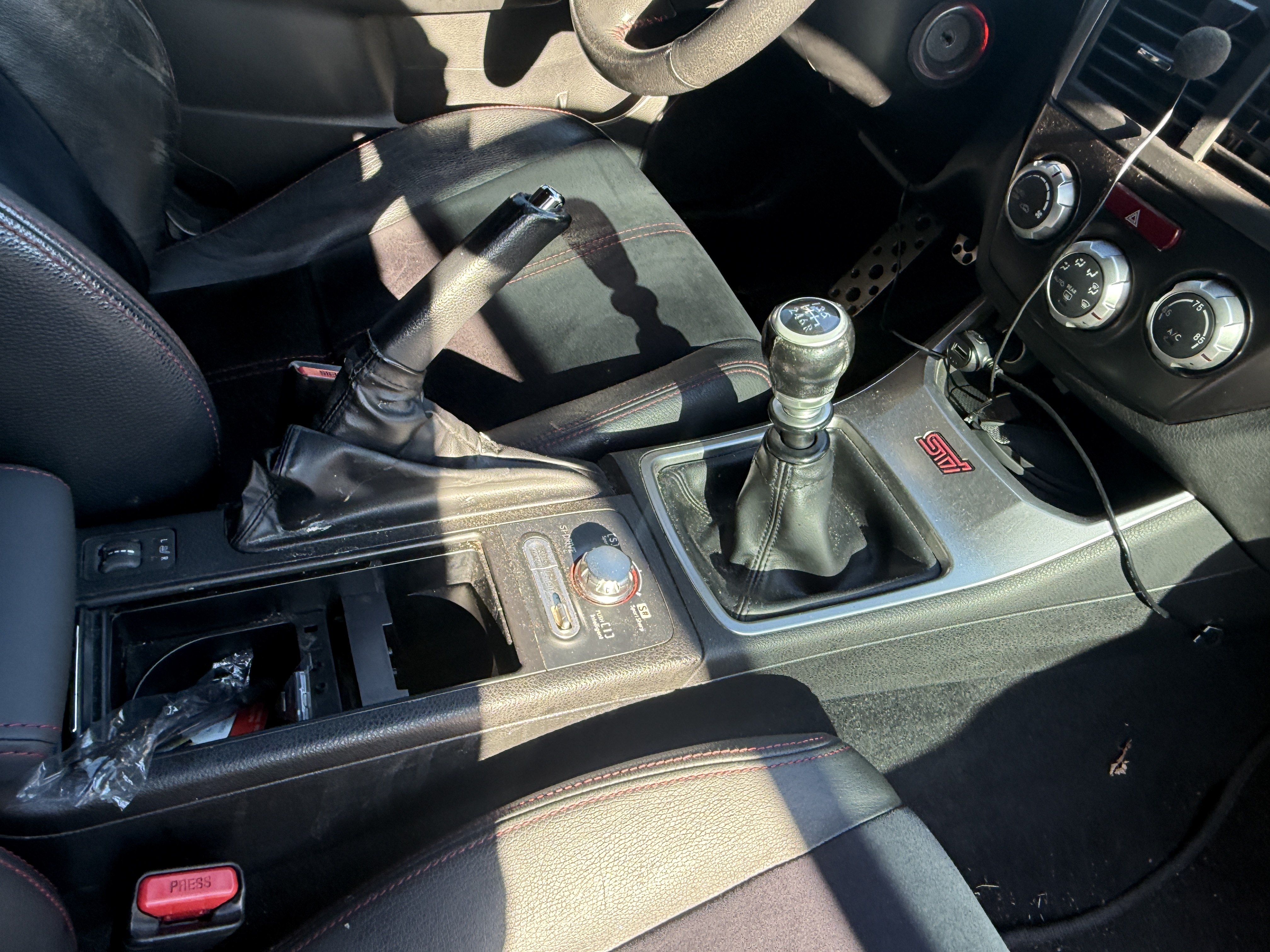 Used 2013 Subaru Impreza WRX STI AWD/4WD image 9