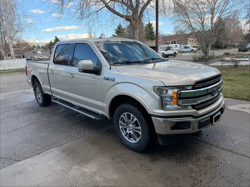 Used 2018 Ford F150 Lariat w/ Equipment Group 501A Mid AWD/4WD image 2