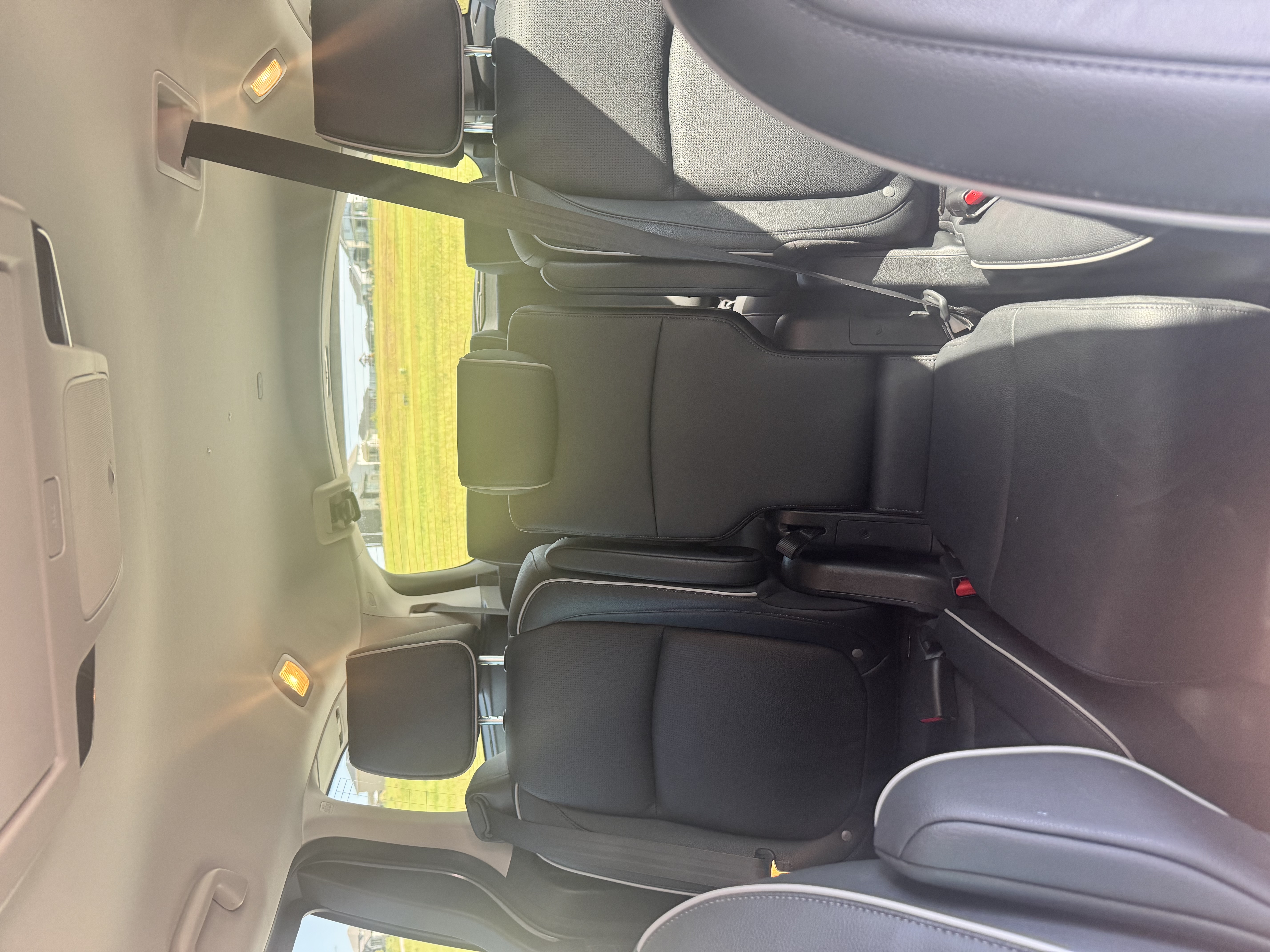 Used 2026 Honda Odyssey Elite image 10
