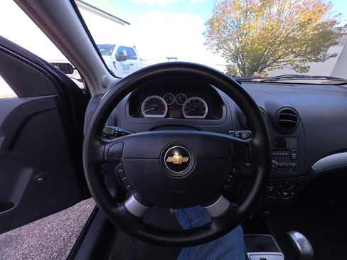 Used 2011 Chevrolet Aveo LT w/ Power and Convenience Package image 15