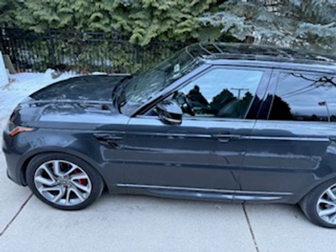 Used 2018 Land Rover Range Rover Sport HSE Dynamic image 5