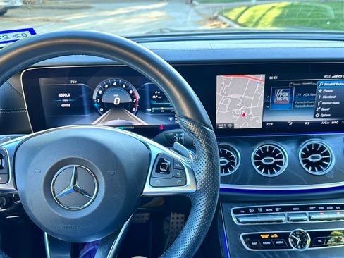 Used 2018 Mercedes-Benz E 400 Coupe image 4