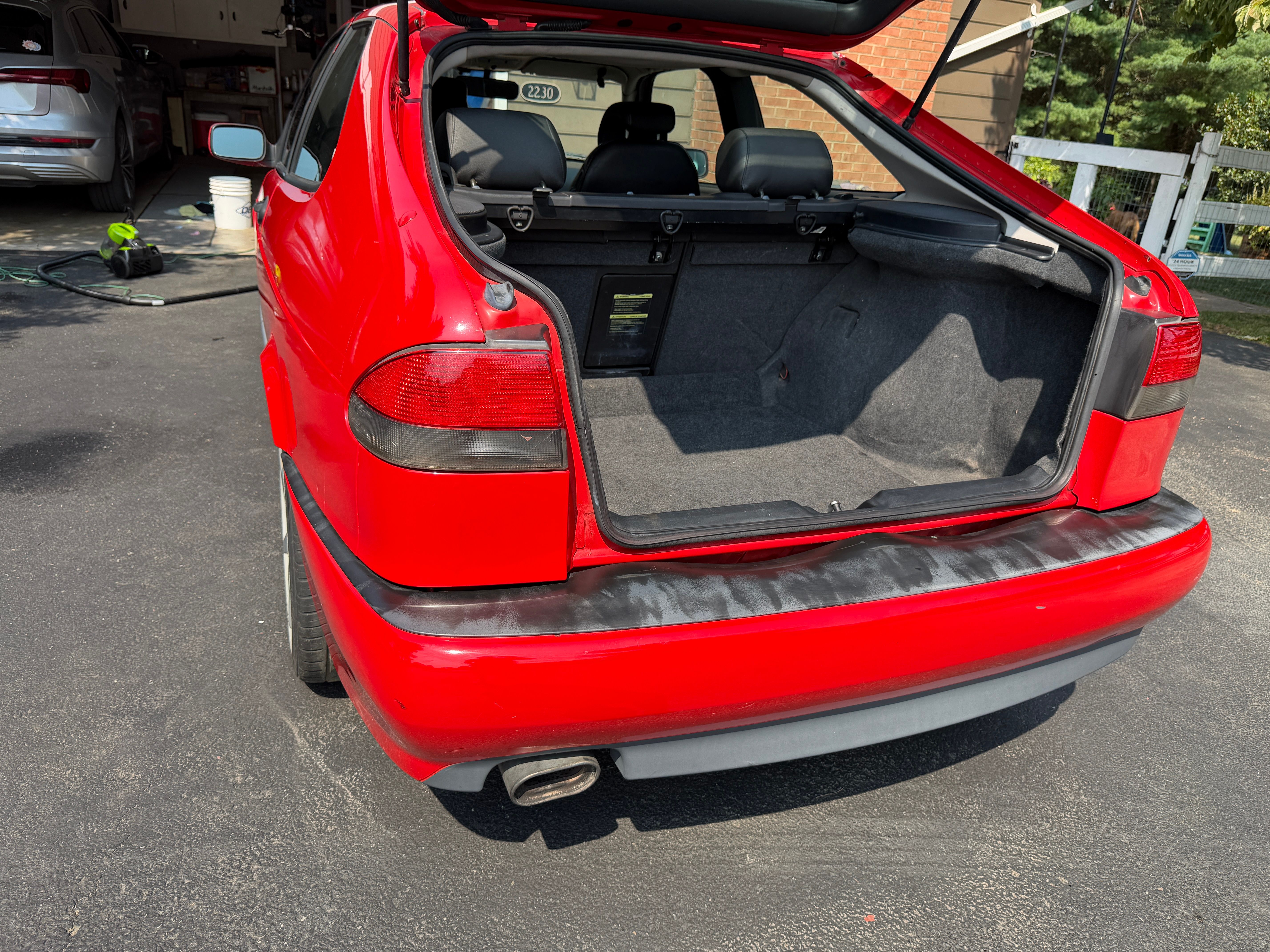 Used 2001 Saab 9-3 Viggen FWD image 9