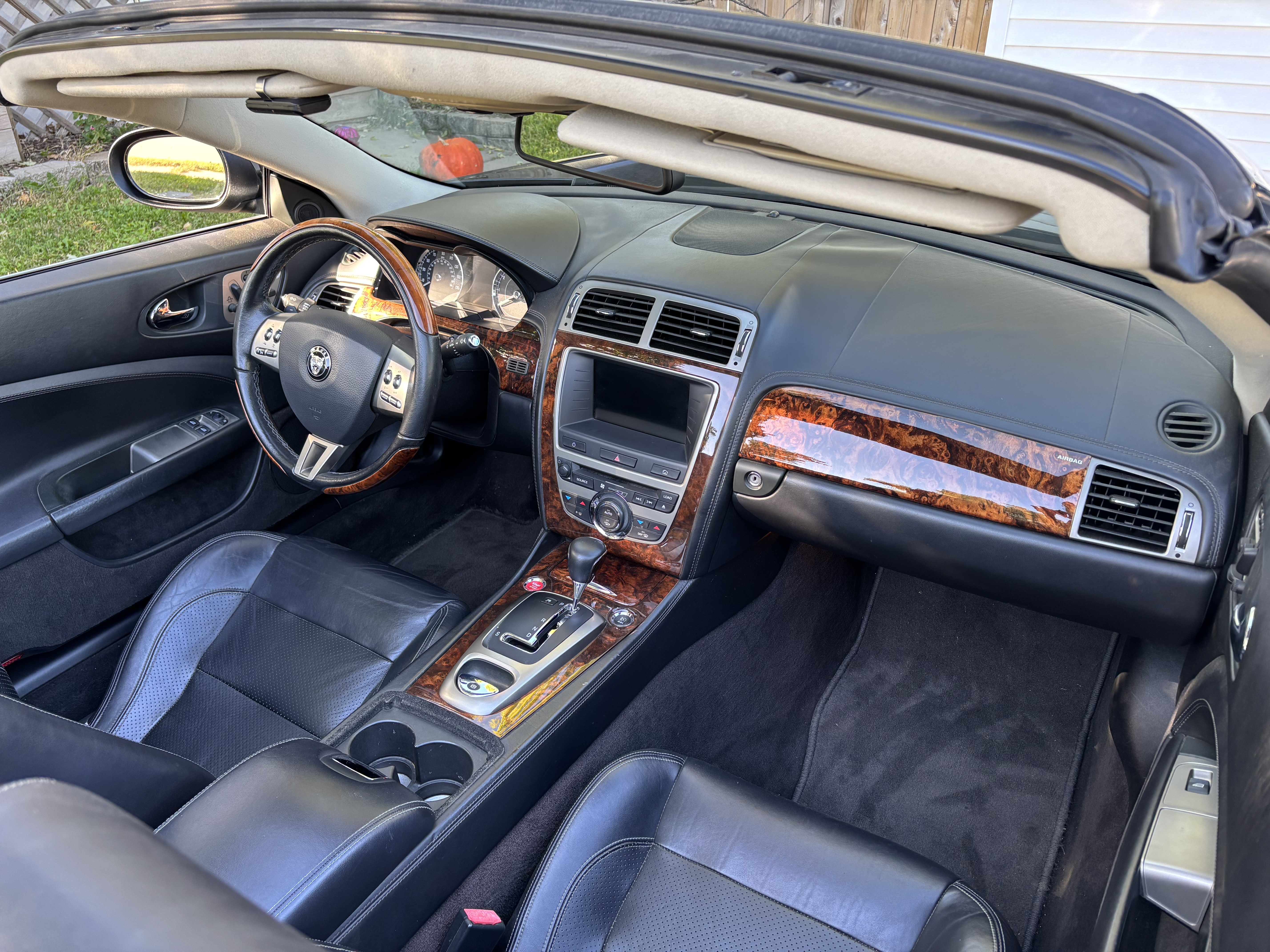 Used 2007 Jaguar XK Convertible RWD image 8