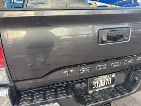 Used 2020 Toyota Tacoma TRD Off-Road image 20