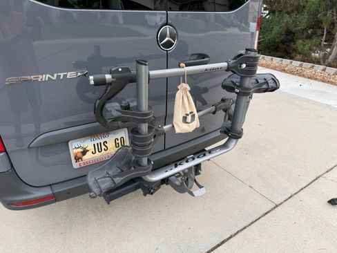 Used 2024 Mercedes-Benz Sprinter 2500 image 4