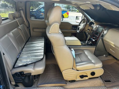 Used 2005 Ford F150 Lariat image 11