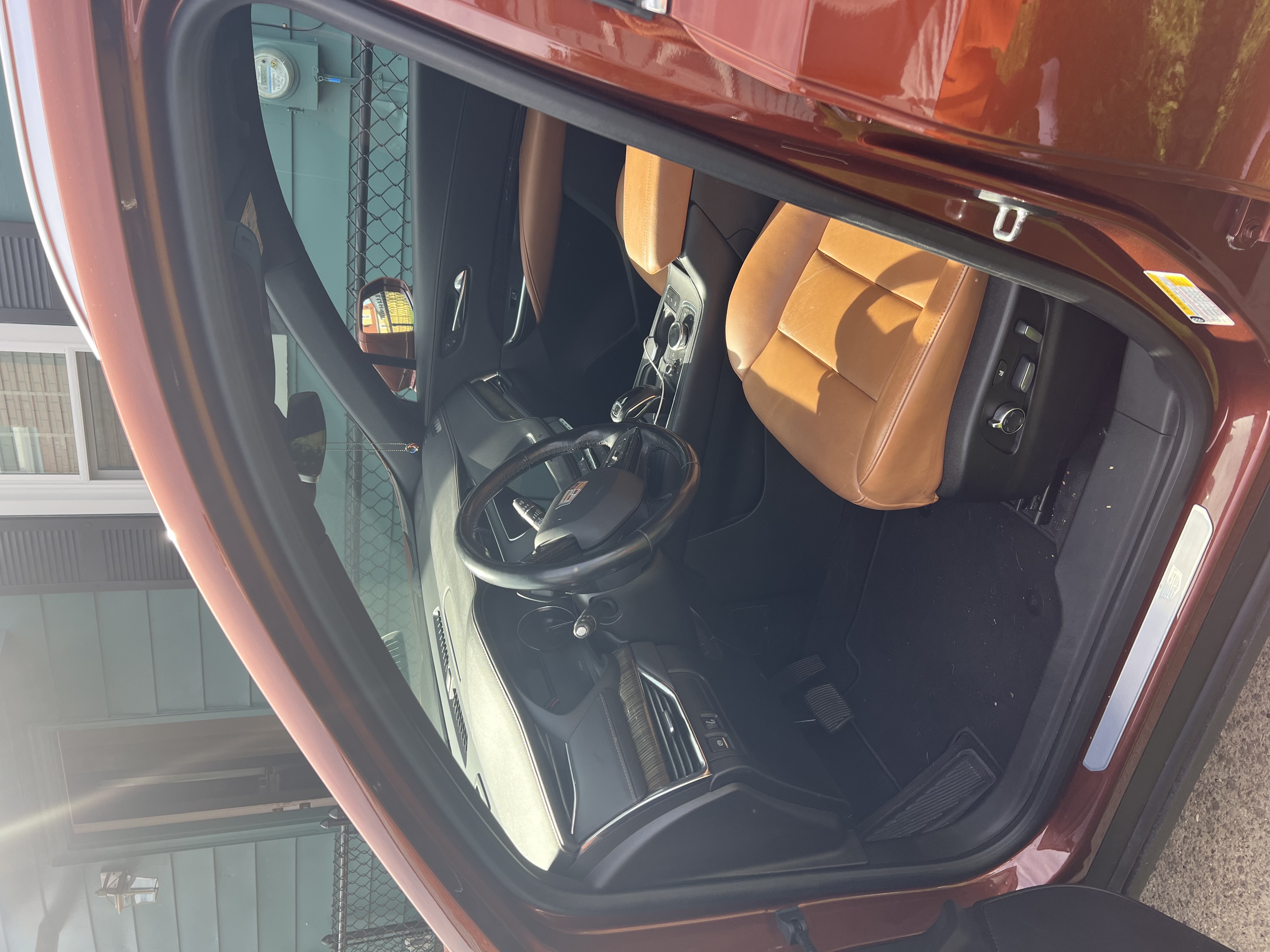 Used 2019 Cadillac XT4 Premium Luxury w/ Driver Assist Package AWD/4WD image 5