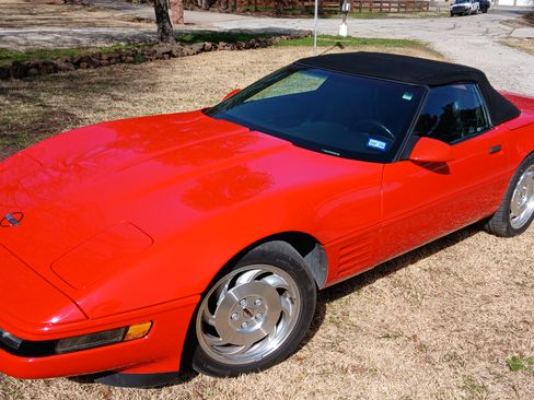 Used 1994 Chevrolet Corvette Convertible 2D image 7