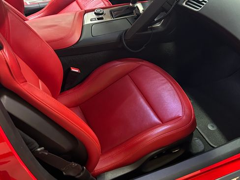 Used 2015 Chevrolet Corvette Stingray Coupe w/ 2LT Preferred Equipment Group image 14