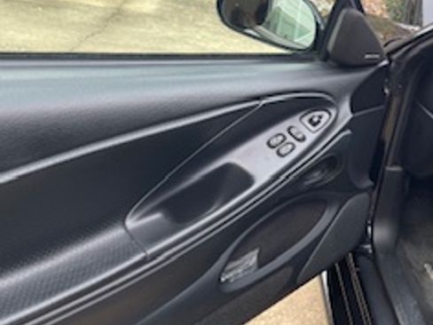 Used 1994 Ford Mustang Cobra image 10