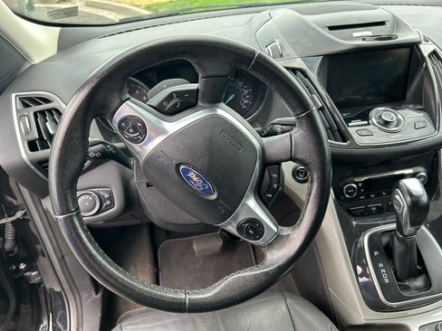 Used 2013 Ford Escape SEL FWD image 9