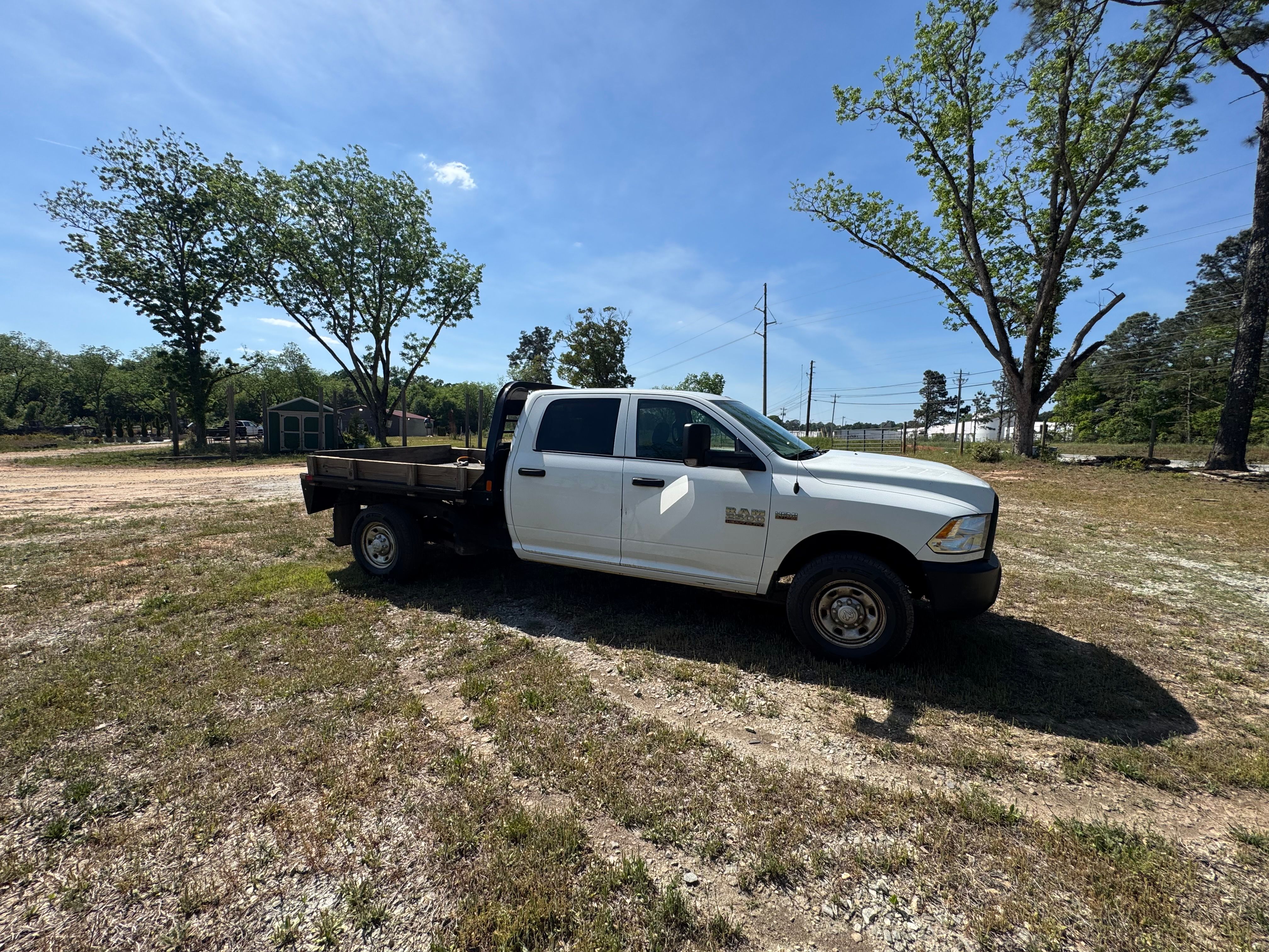 Used 2017 RAM 2500 Tradesman w/ Popular Equipment Group RWD image 1