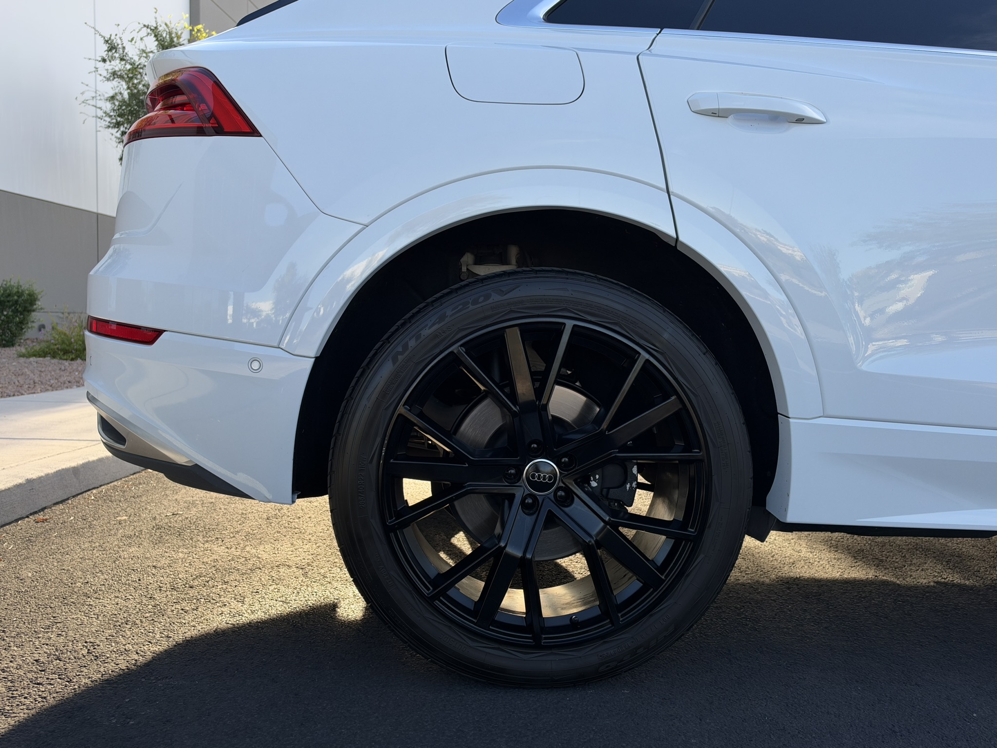 Used 2021 Audi Q8 Premium w/ Convenience Package AWD/4WD image 14