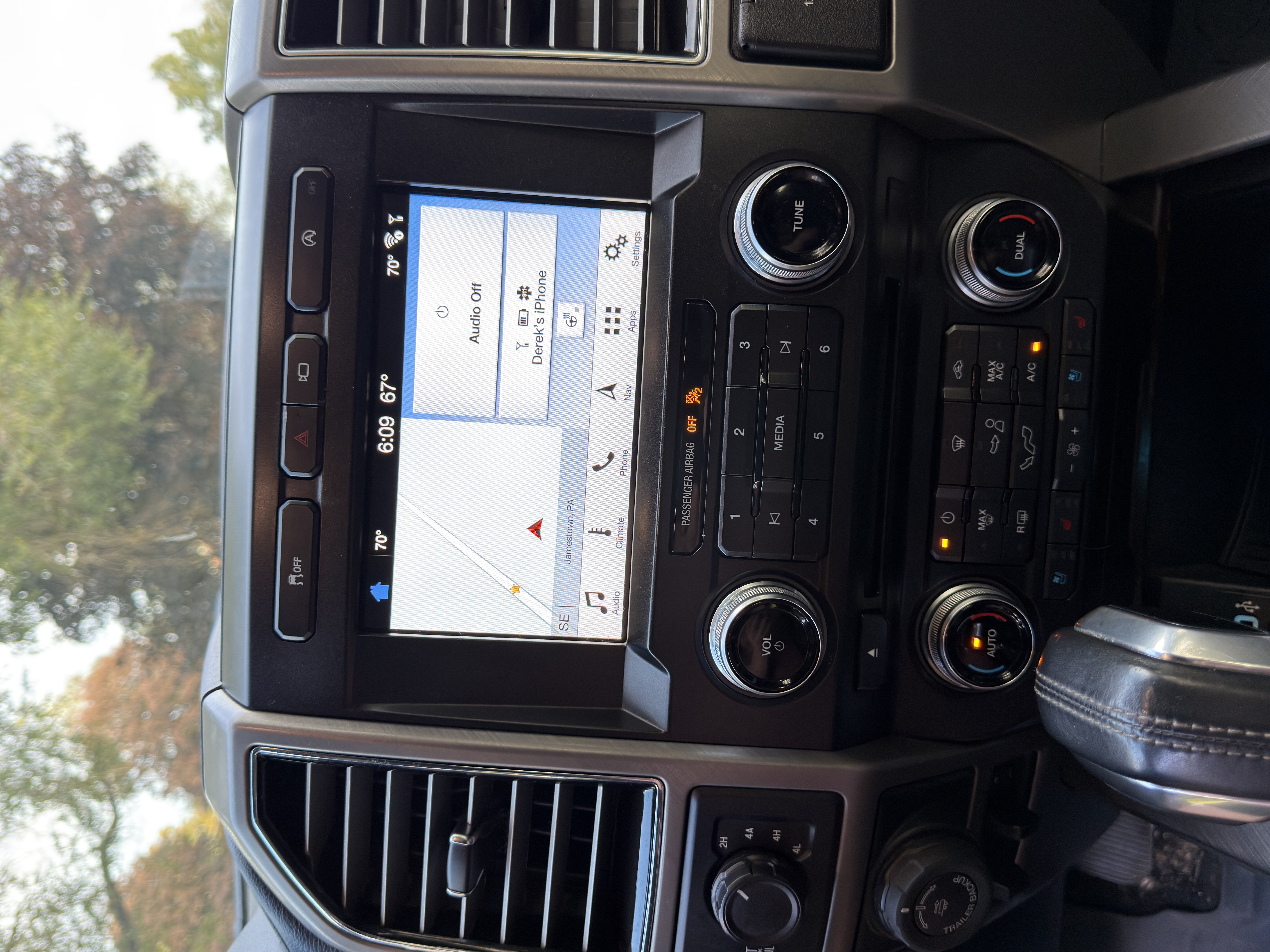 Used 2018 Ford F150 Limited w/ Trailer Tow Package AWD/4WD image 11